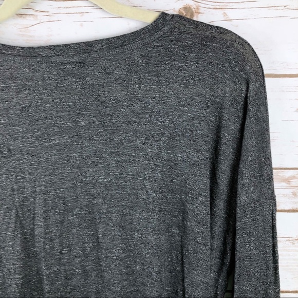 Bobeau gray mingled twist front soft 3/4 sleeve - Picture 7 of 8